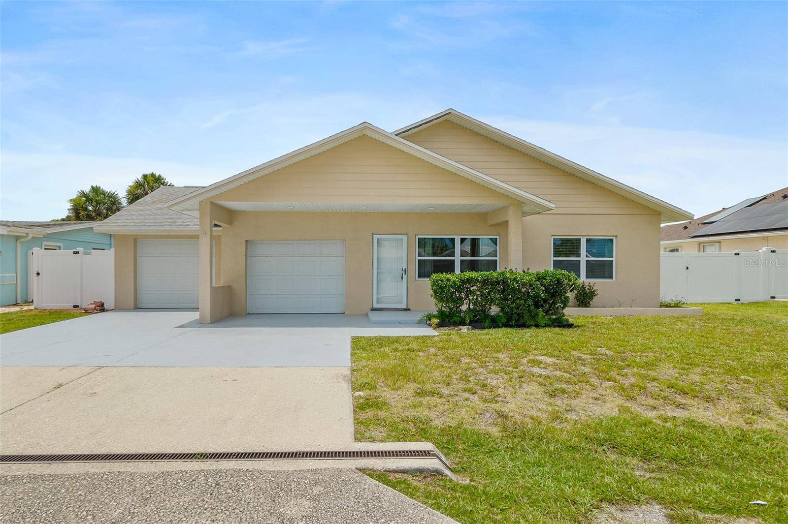 143 AVALON AVE, Flagler Beach, FL 32136