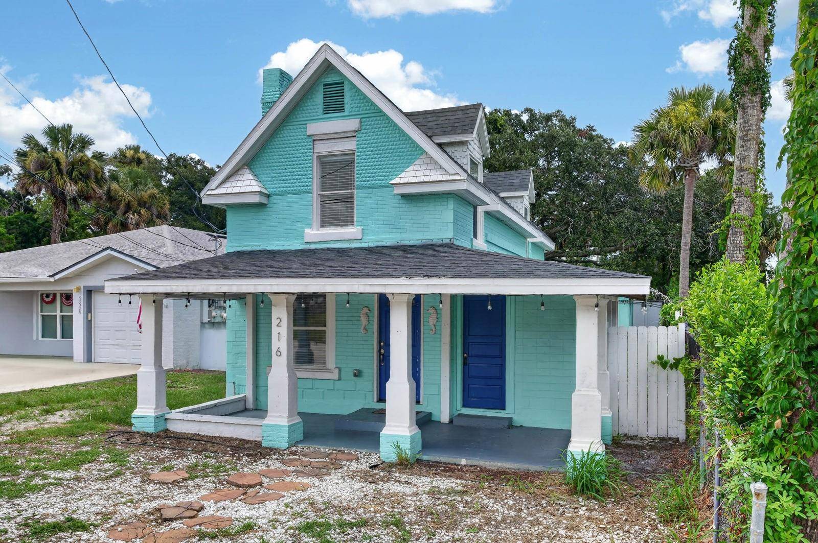 216 N HALIFAX AVE, Daytona Beach, FL 32118