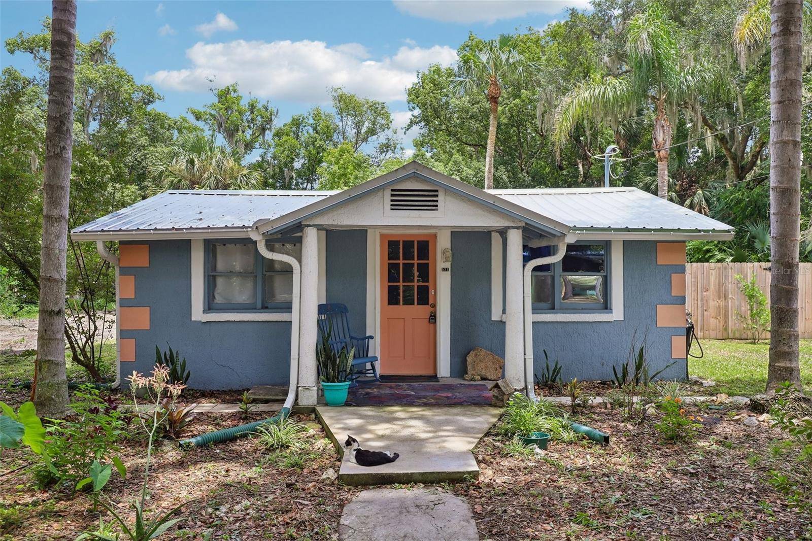521 S 9TH ST, Crescent City, FL 32112