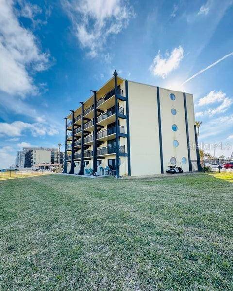 2301 S ATLANTIC AVE #303, Daytona Beach Shores, FL 32118