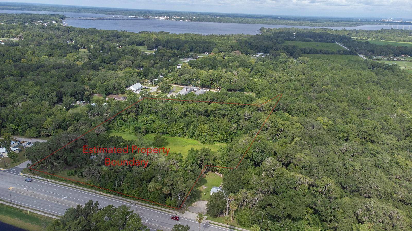104 W LOUIS BROER RD, East Palatka, FL 32131