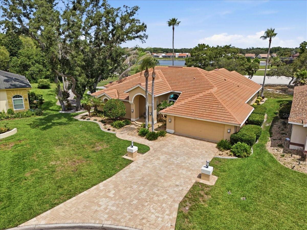 9161 SOUTHERN COMFORT CT, Weeki Wachee, FL 34613