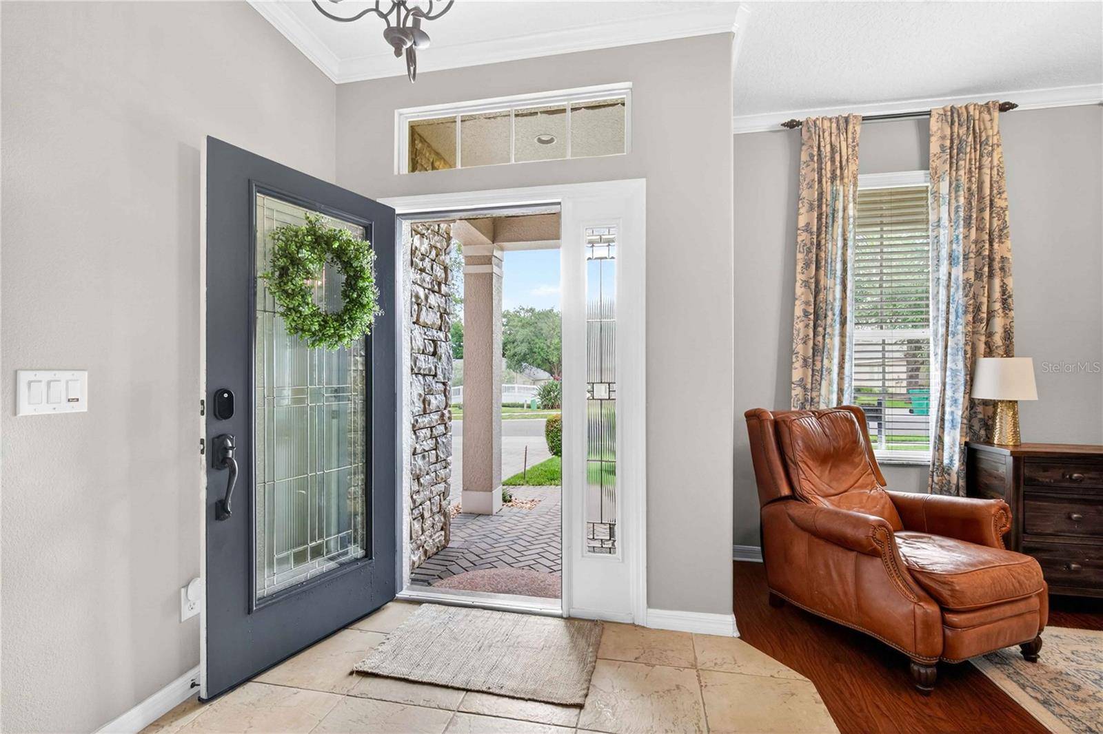 303 W BLUE WATER EDGE DR, Eustis, FL 32736