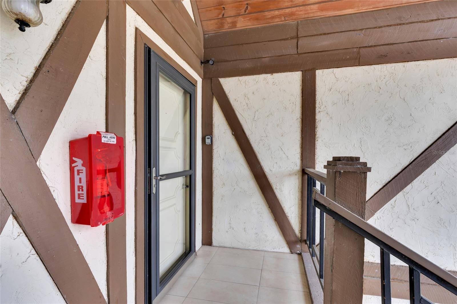 500 NEWELL HILL RD #110D, Leesburg, FL 34748
