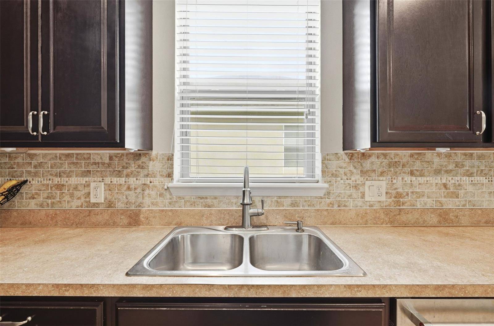 20945 OLDENBURG LOOP, Mount Dora, FL 32757