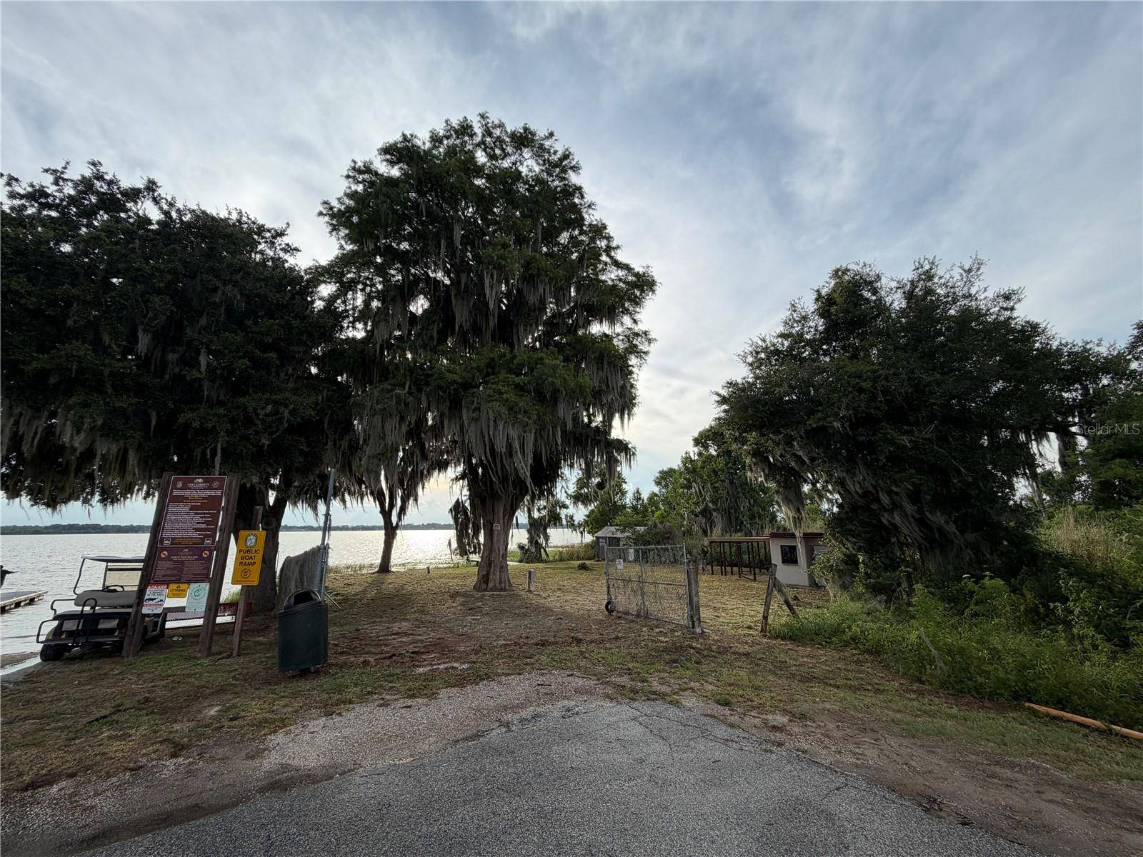 12703 CR-48, Astatula, FL 34705
