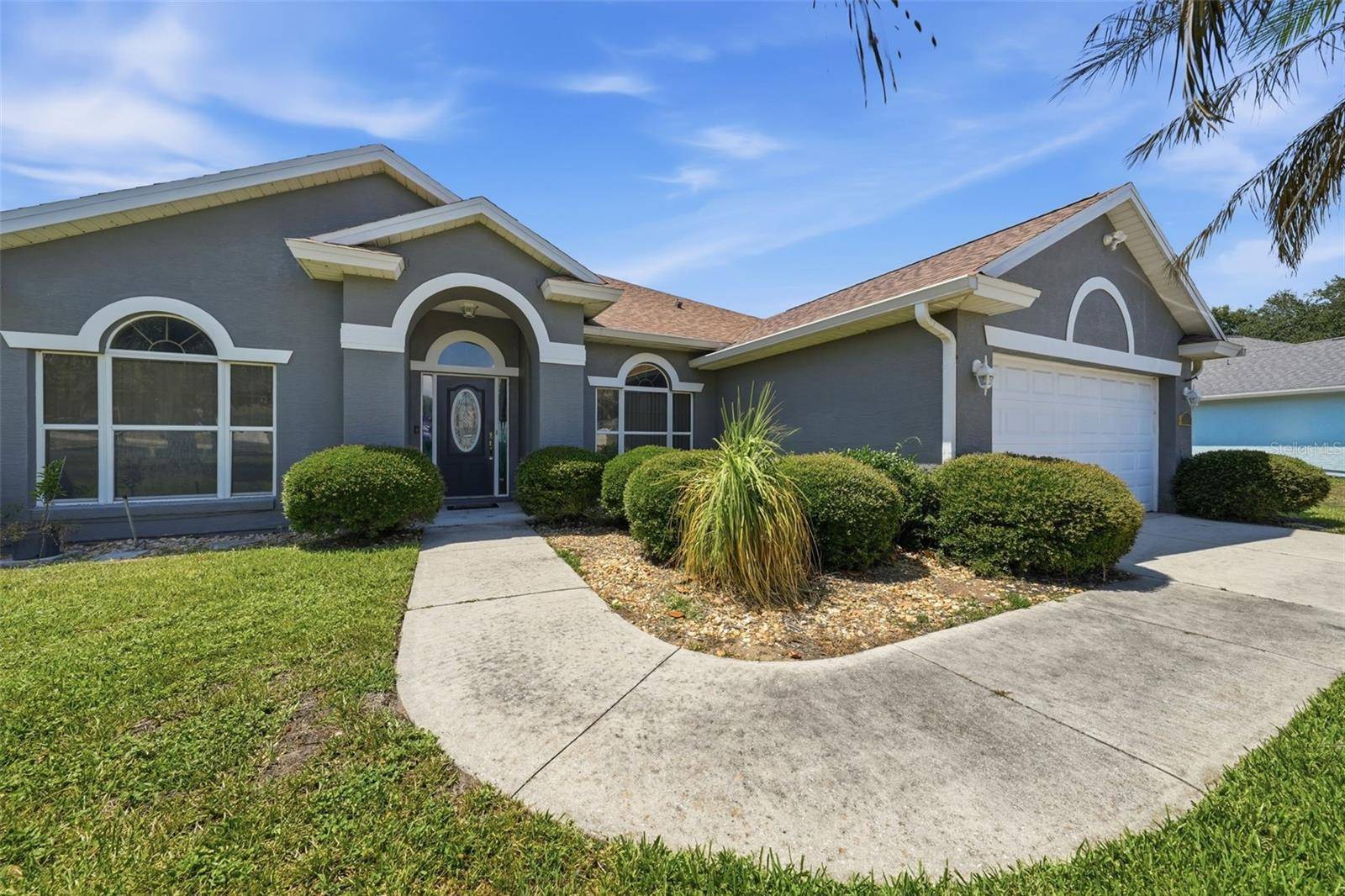 36723 SUNDANCE DR, Grand Island, FL 32735