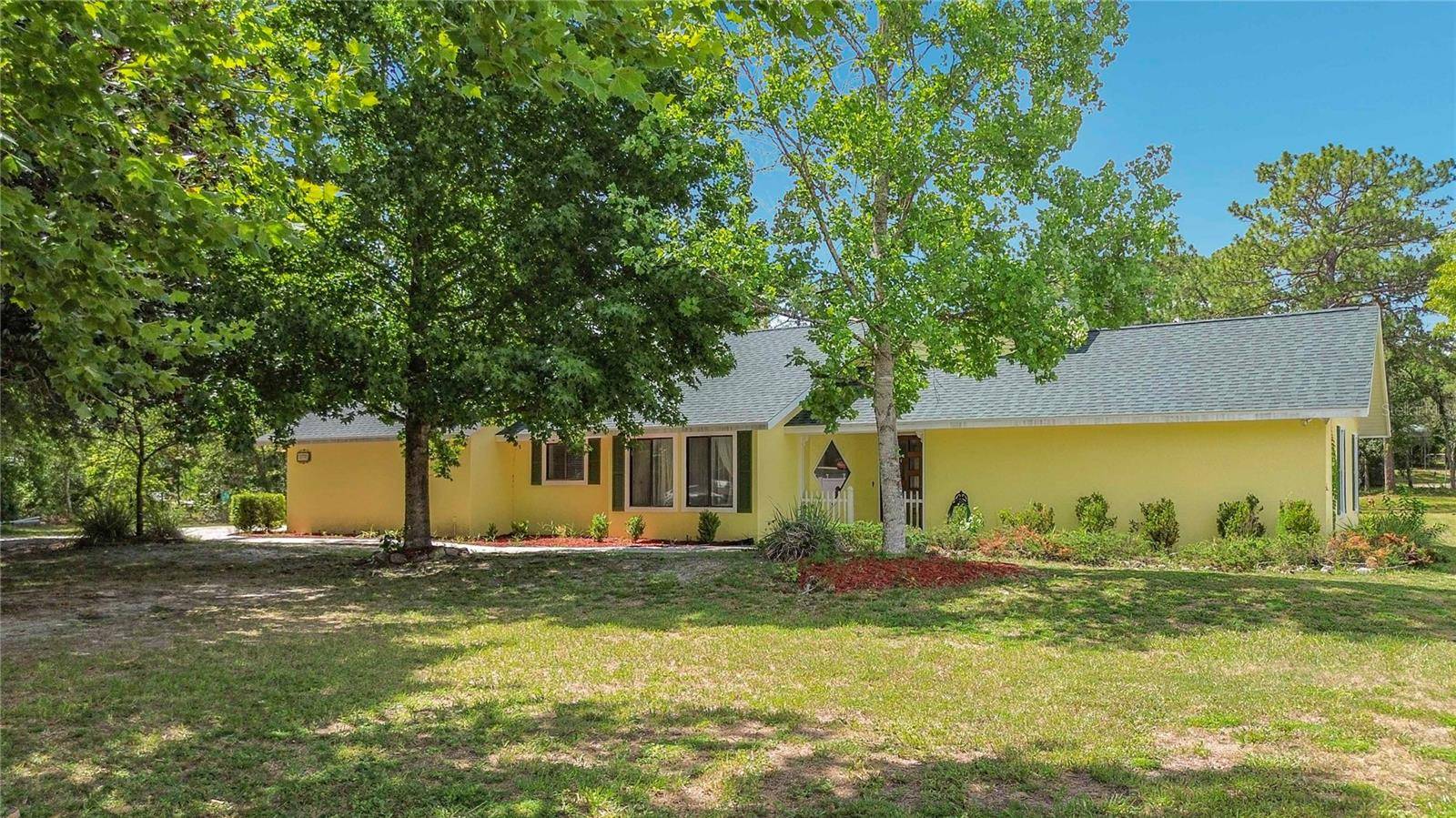 2016 W MELLINE LN, Lecanto, FL 34461