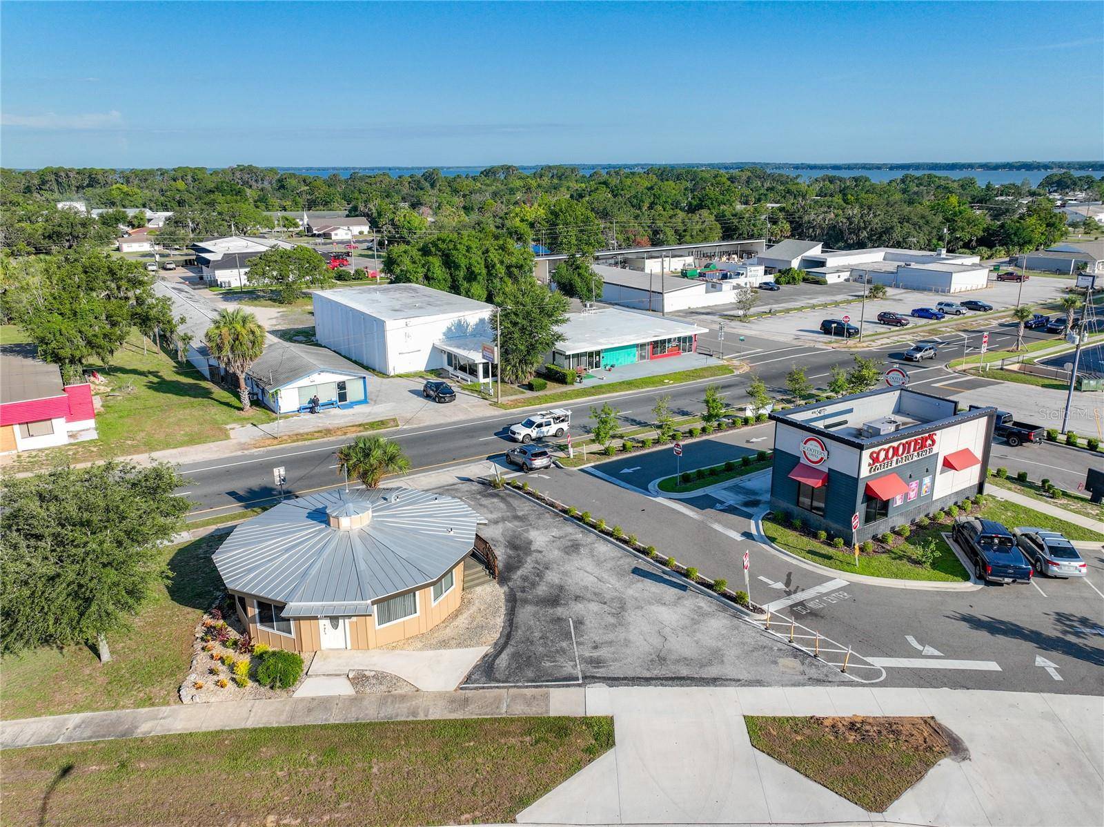 811 S BAY ST, Eustis, FL 32726