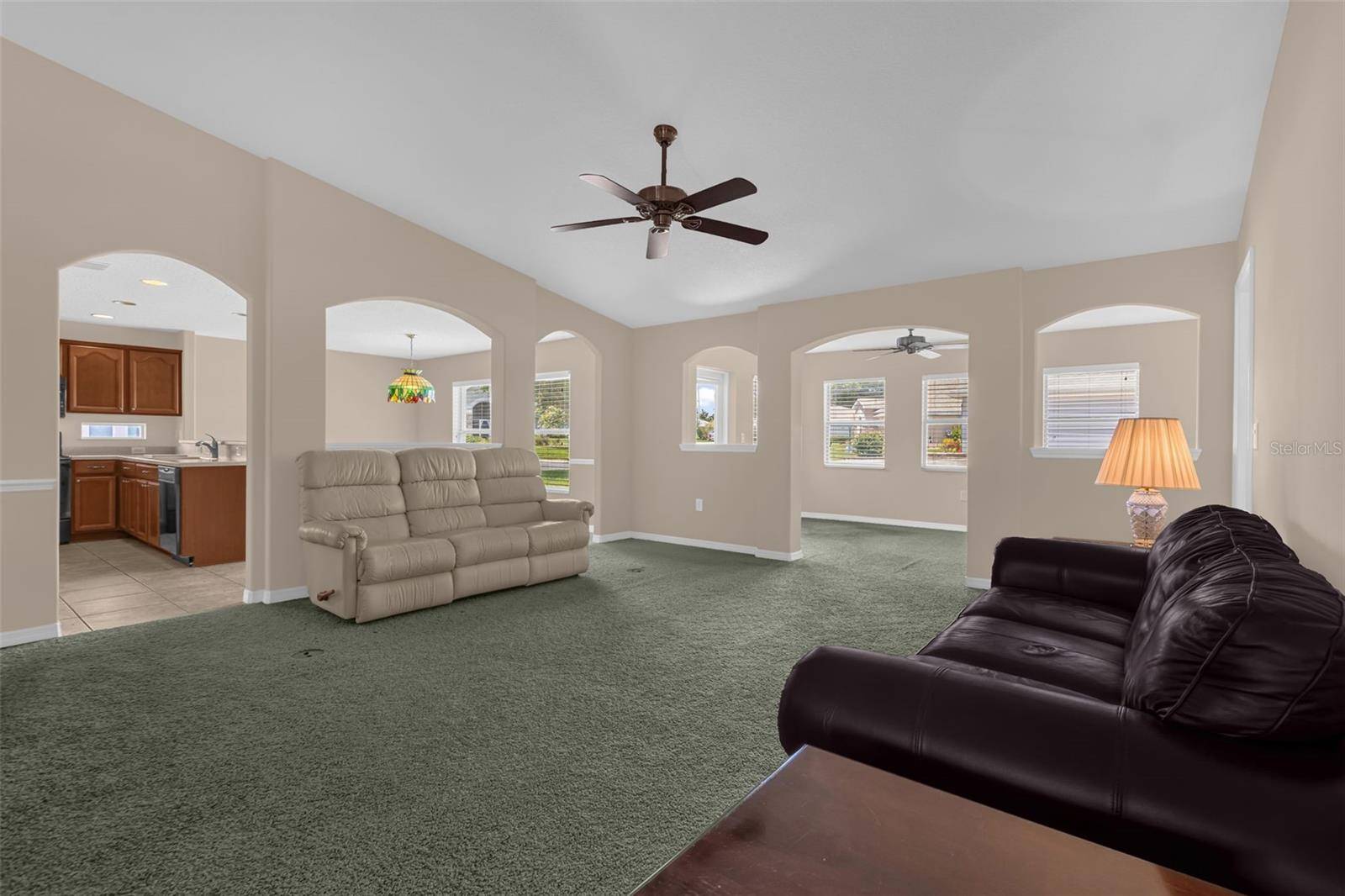 5901 CANDLE GLOW PL, Leesburg, FL 34748