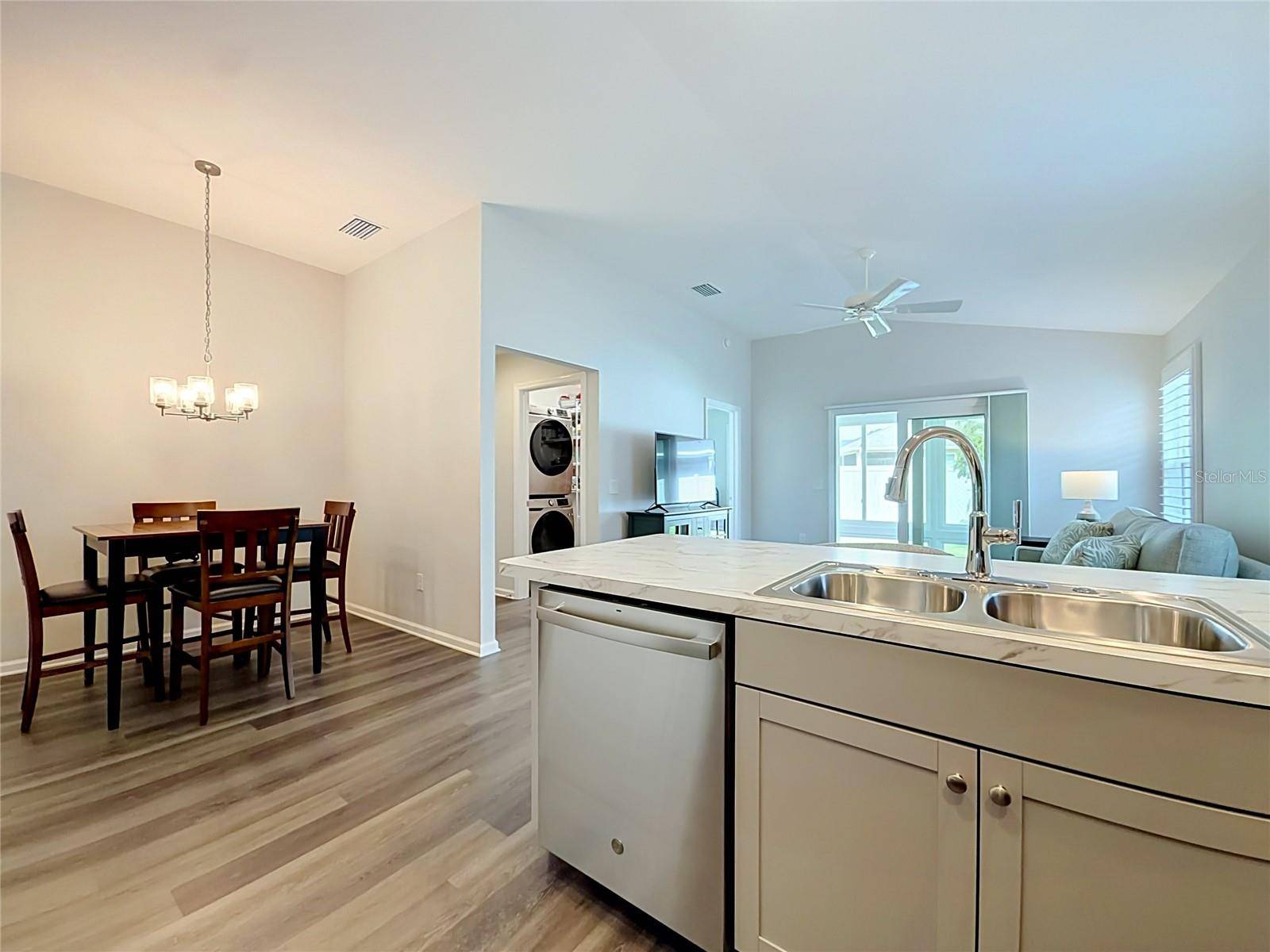 6966 LISA LN, The Villages, FL 34762