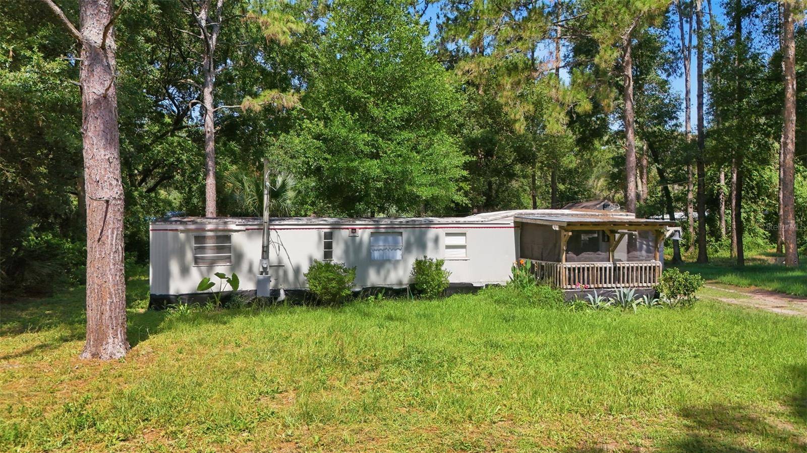 43025 E 3RD ST, Paisley, FL 32767