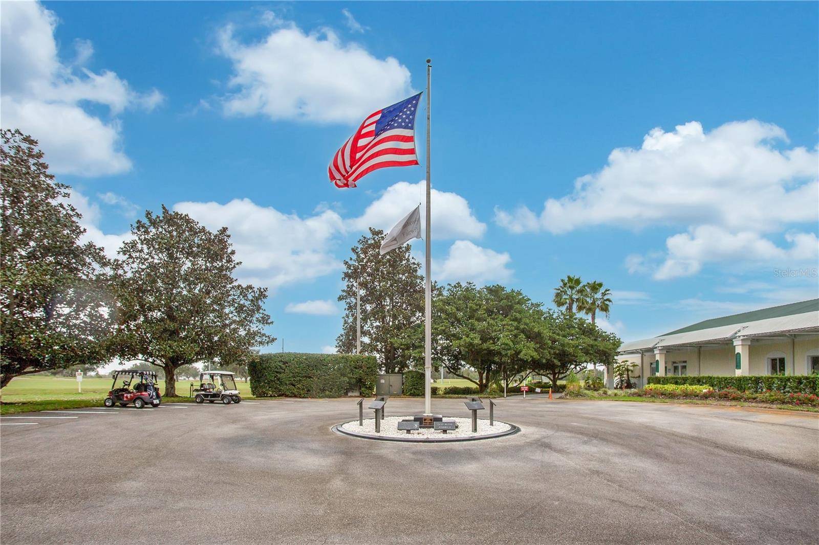 842 OLD OAKS LN, Leesburg, FL 34748