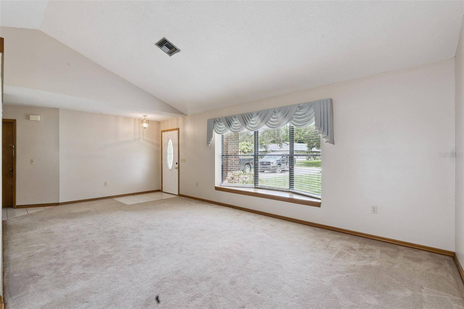 4160 WOOD DR, Mount Dora, FL 32757