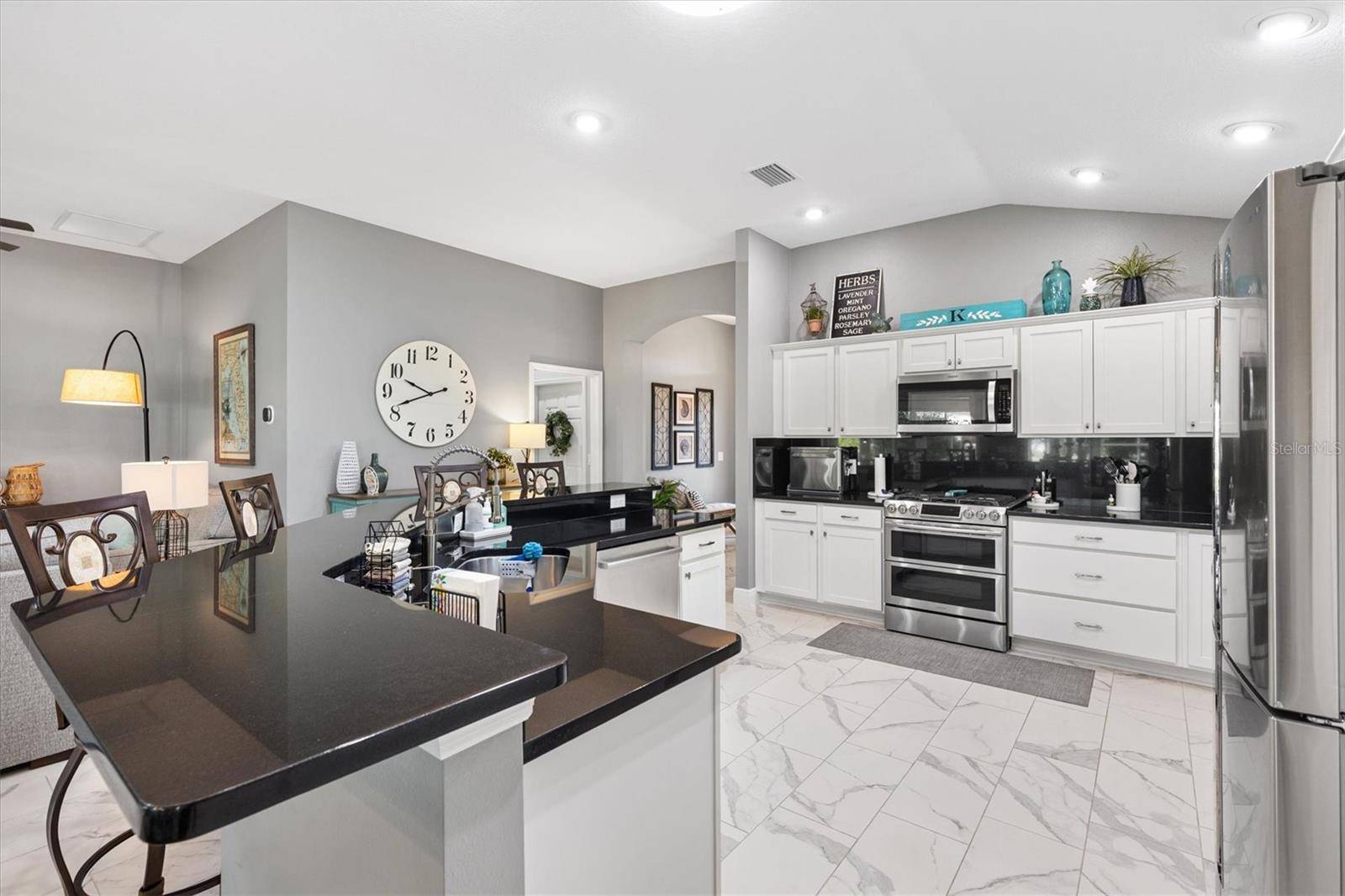 5852 ABNEY AVE, The Villages, FL 32163