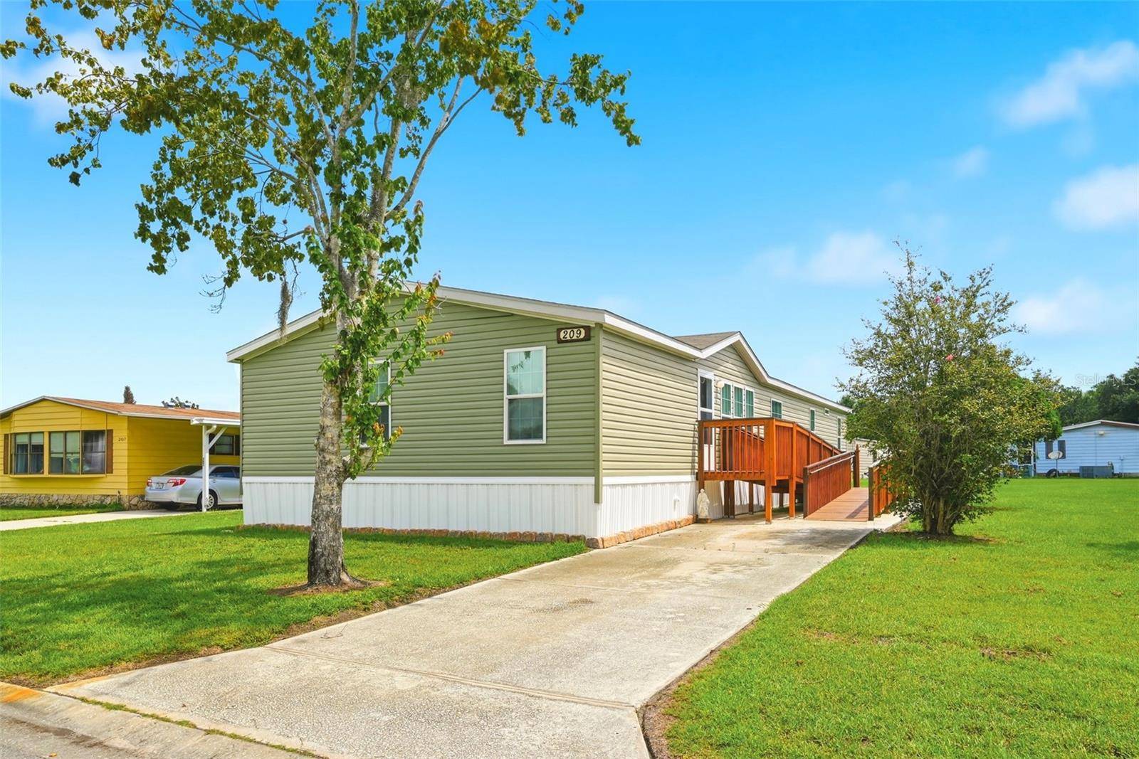 209 ELLSWORTH DR, Kissimmee, FL 34758