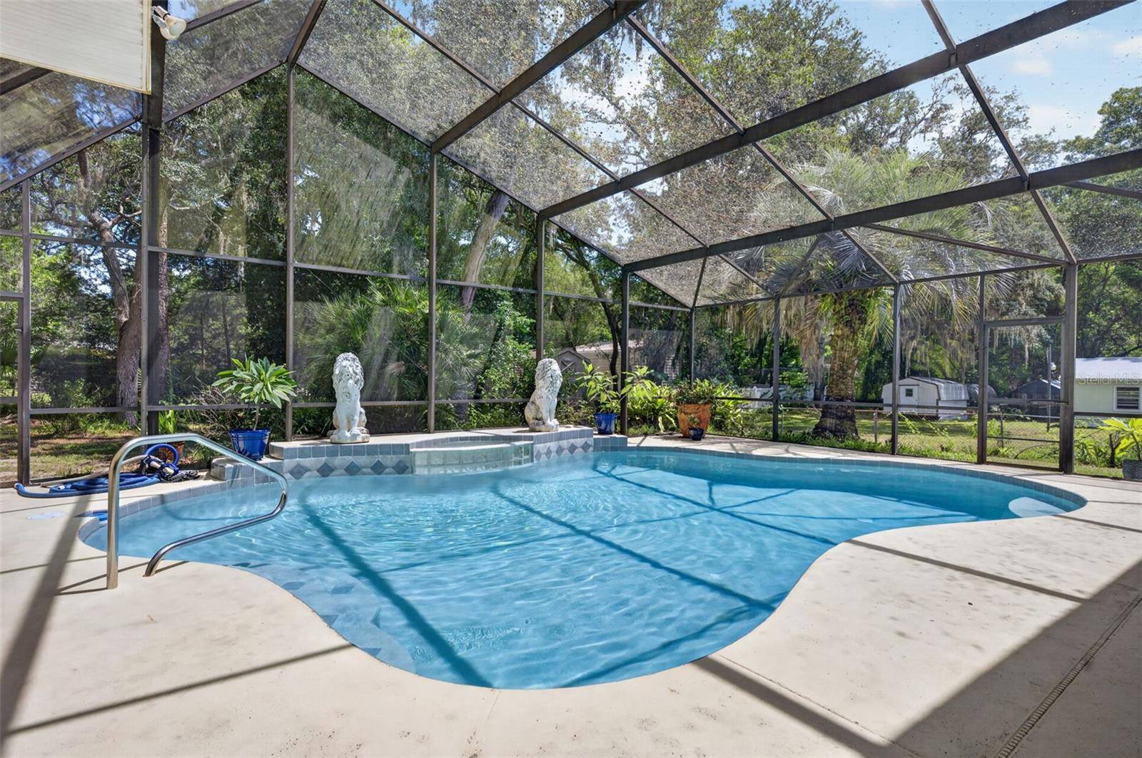 551 RYLANE ST, De Leon Springs, FL 32130