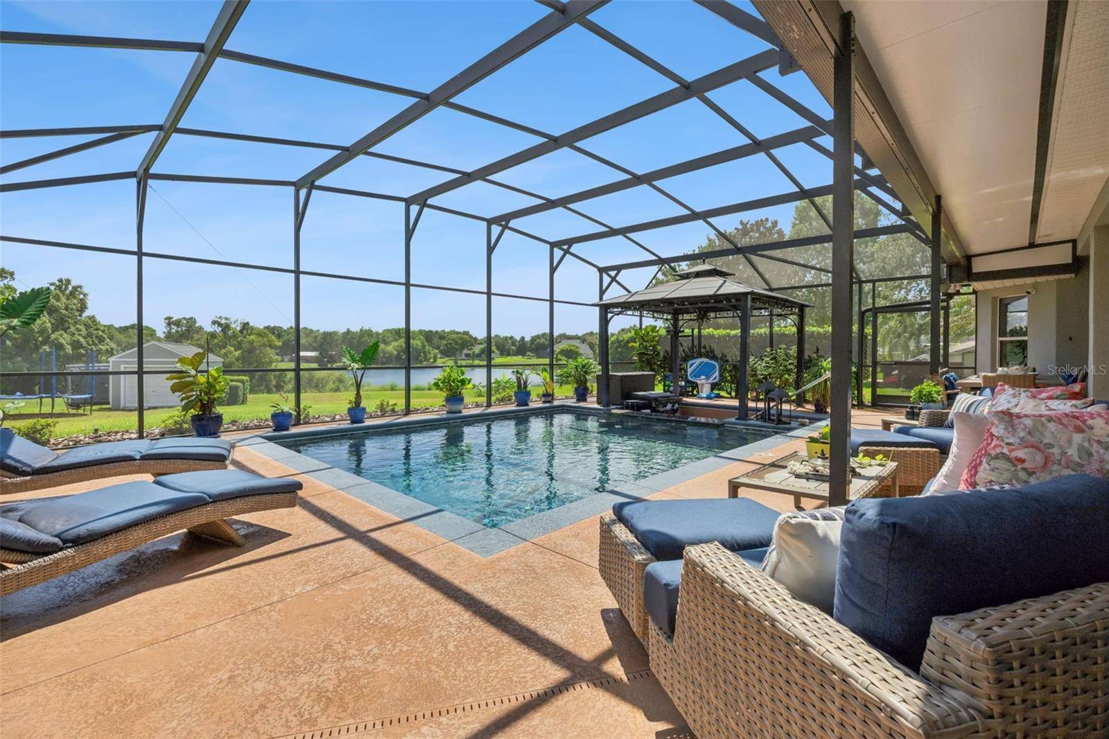 7648 LAKE ANGELINA DR, Mount Dora, FL 32757