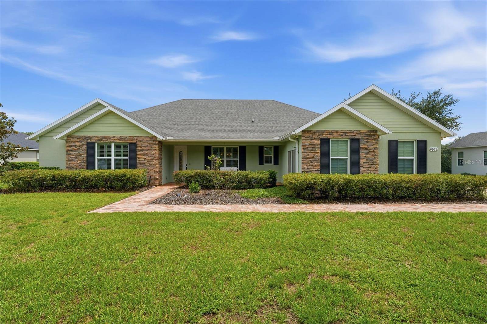 4526 CLAIRE ROSE CT, Mount Dora, FL 32757