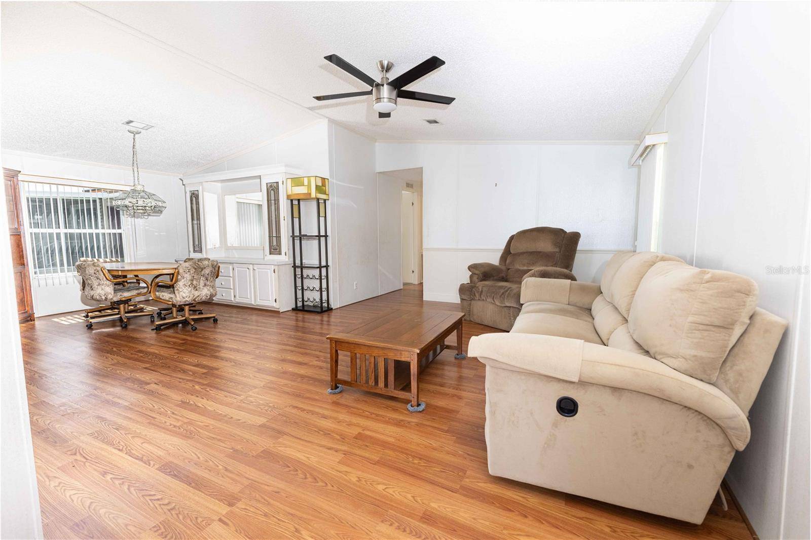 5217 CAMBRIDGE CT, Wildwood, FL 34785