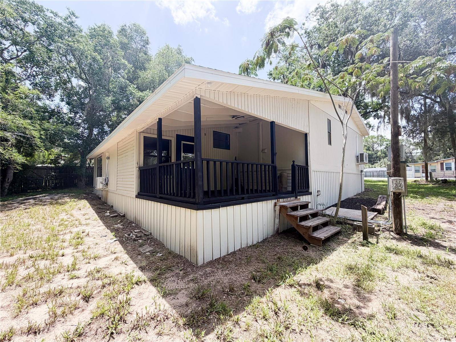 8017 E SKYLINE LN, Floral City, FL 34436