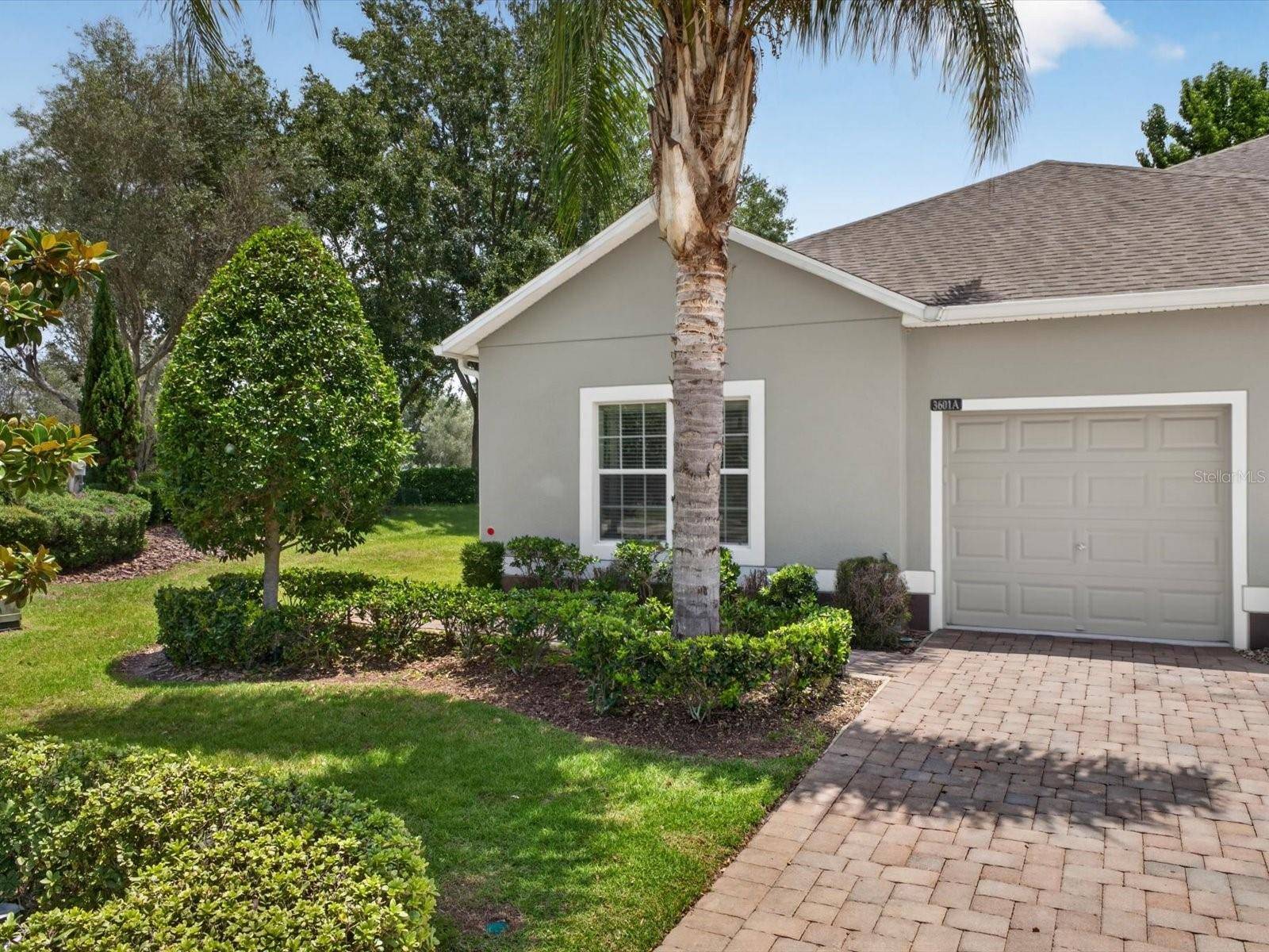 3601 SOLANA CIR #A, Clermont, FL 34711