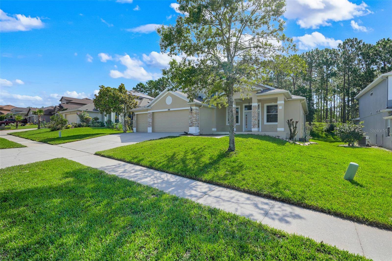 1832 NATURE COVE LN, Clermont, FL 34711