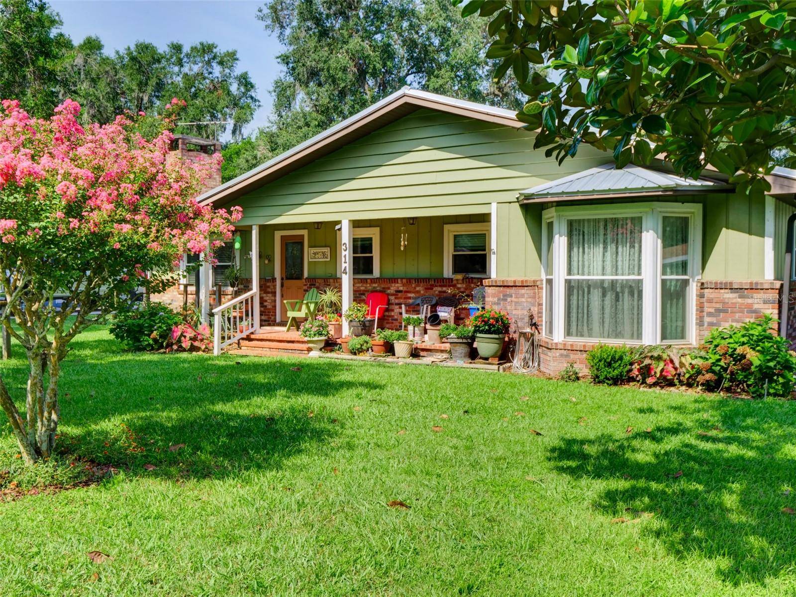 314 N YORK ST, Bushnell, FL 33513