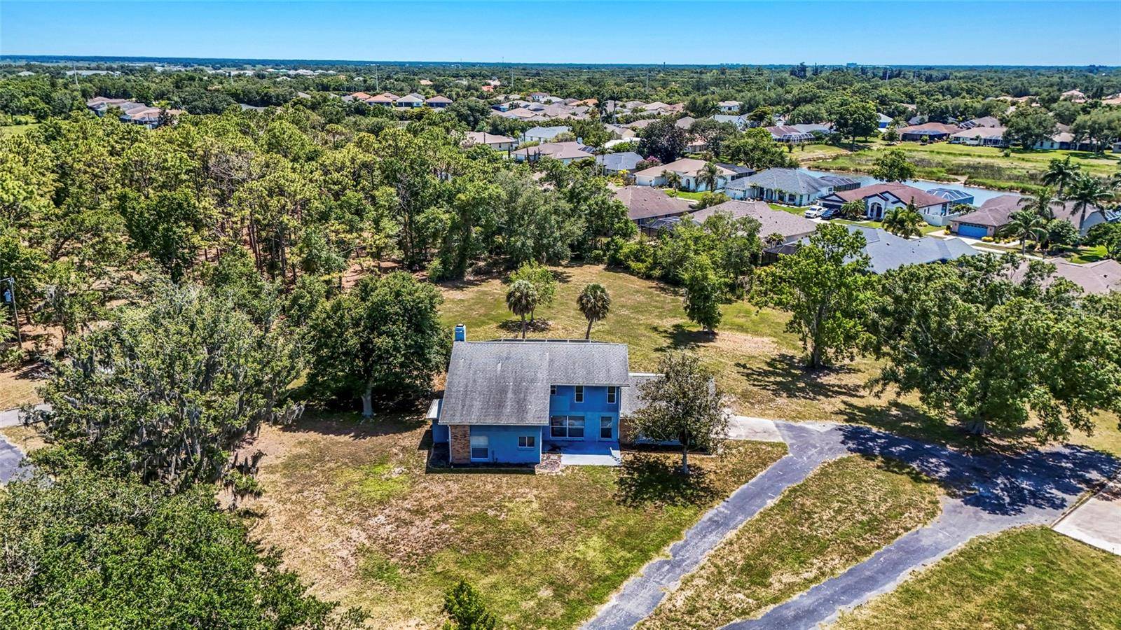 5650 CHURCHILL DOWNS RD, Sarasota, FL 34241
