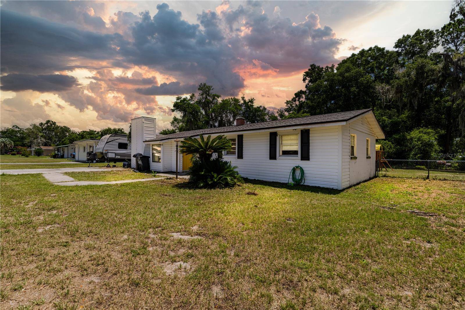 294 SE TRIBBLE ST, Lake City, FL 32025