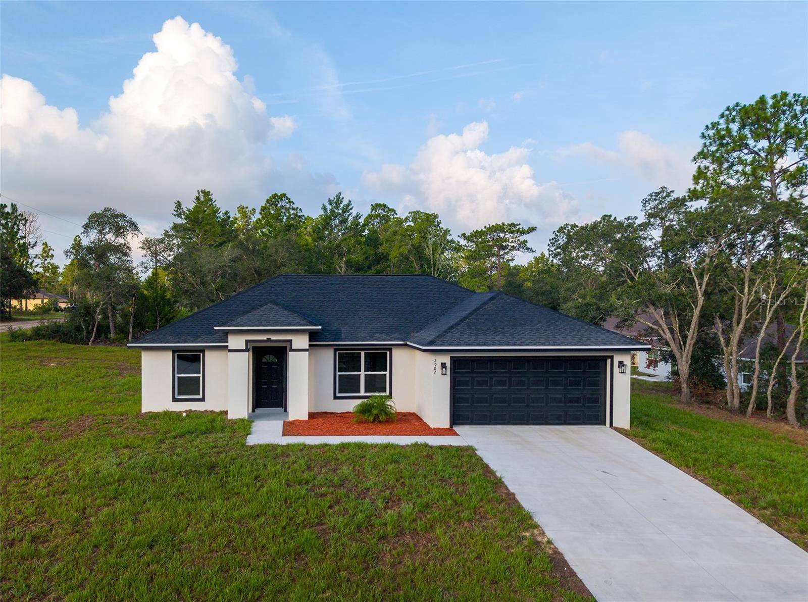 2902 W EDISON PL, Dunnellon, FL 34433