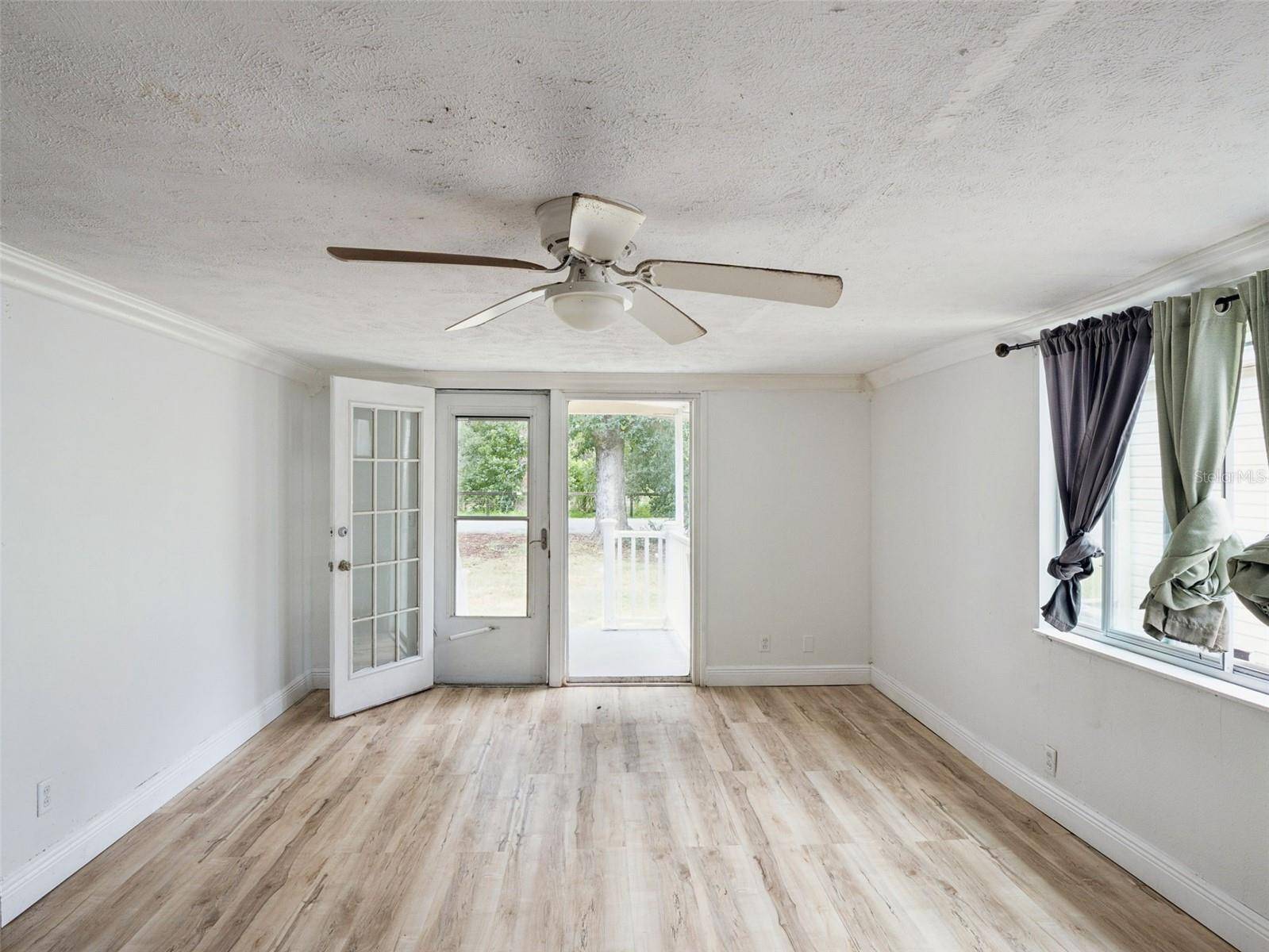 13602 PALM DR, Astatula, FL 34705