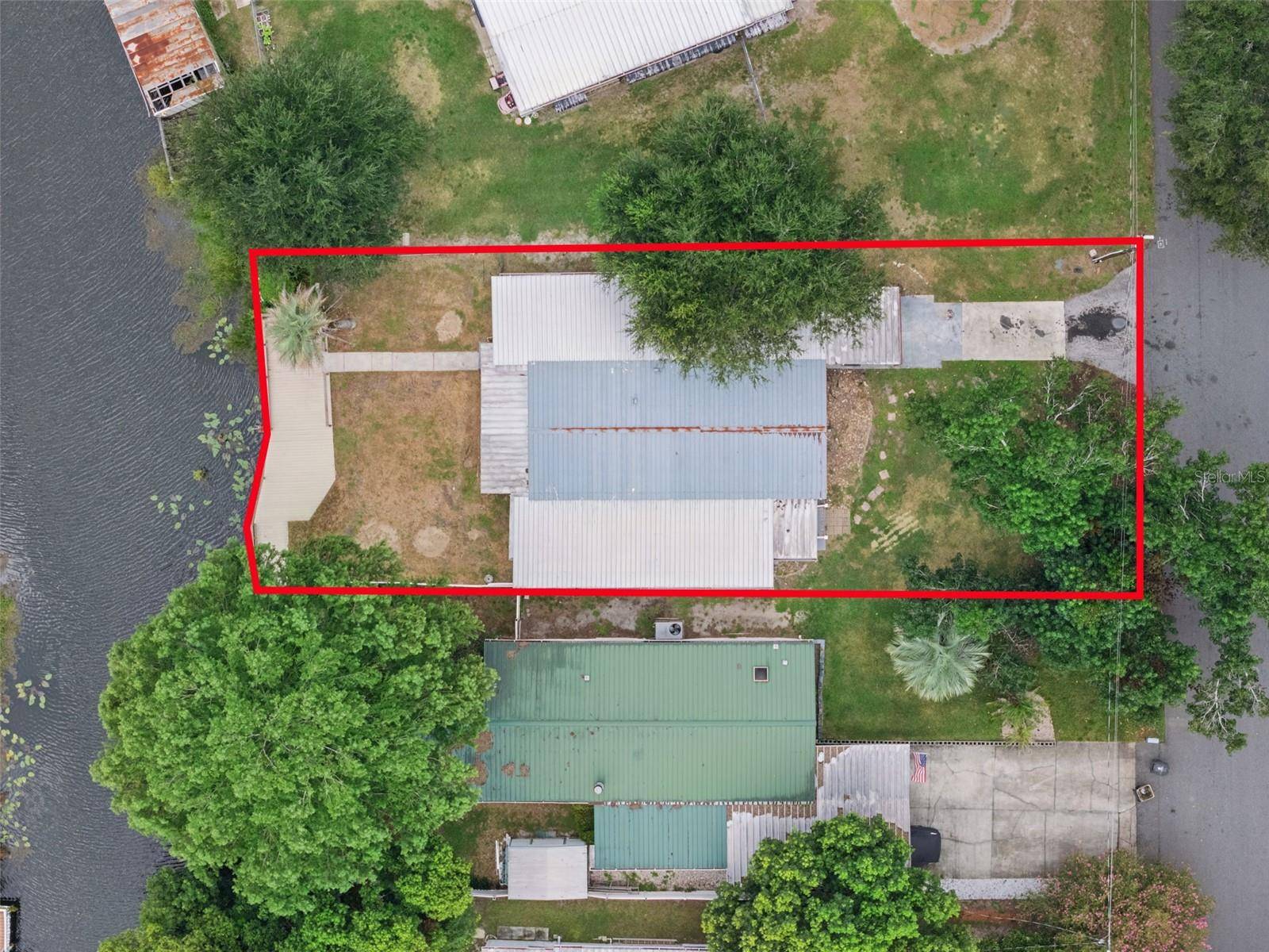 13602 PALM DR, Astatula, FL 34705