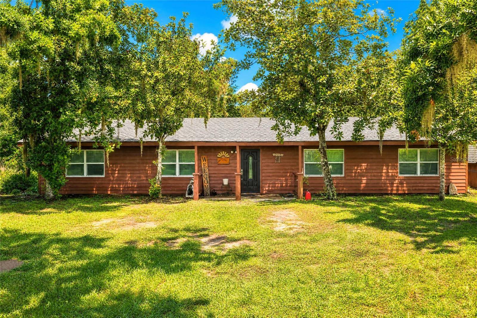 35446 FOURAKER DR, Fruitland Park, FL 34731