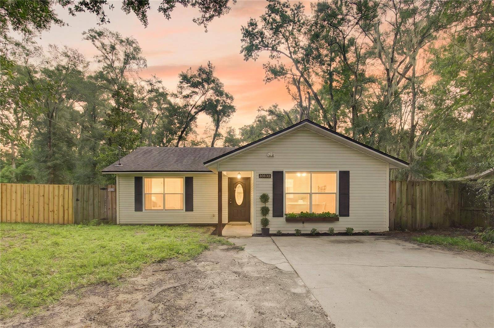 30832 RIDGEVIEW AVE, Mount Plymouth, FL 32776