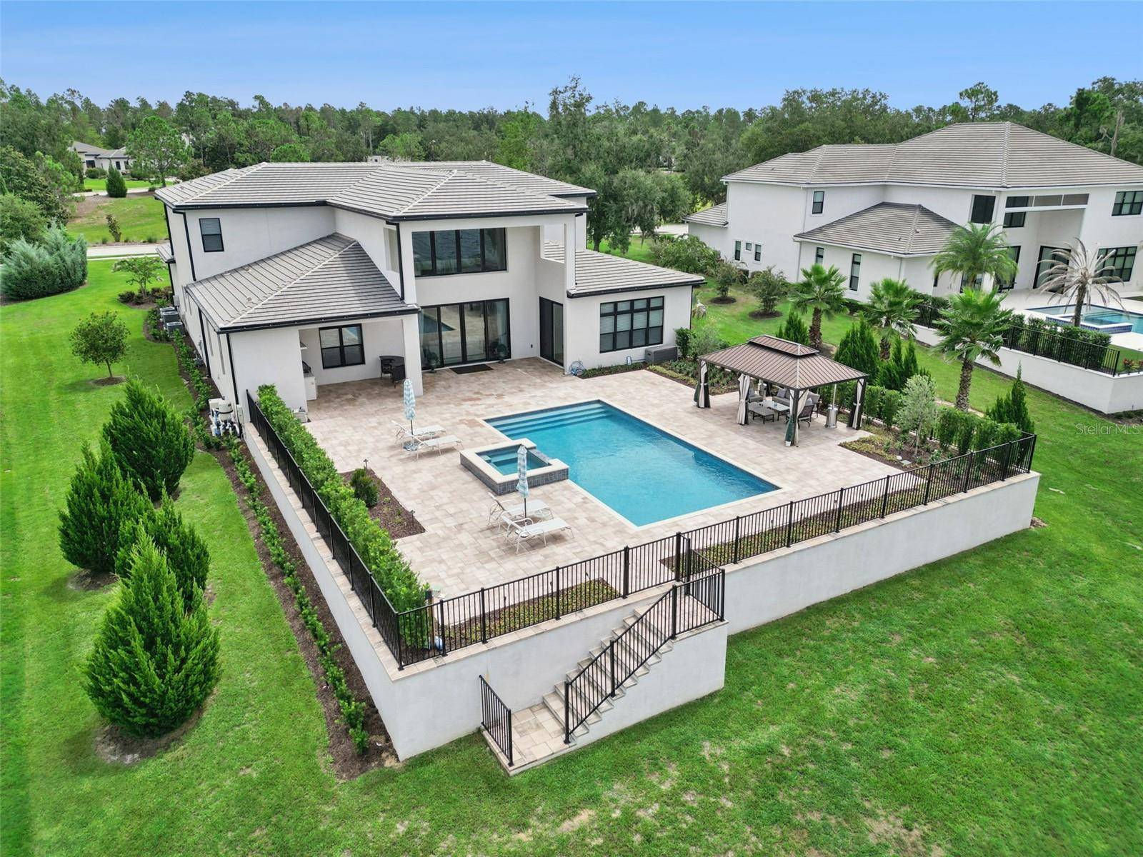 15421 PENDIO DR, Montverde, FL 34756