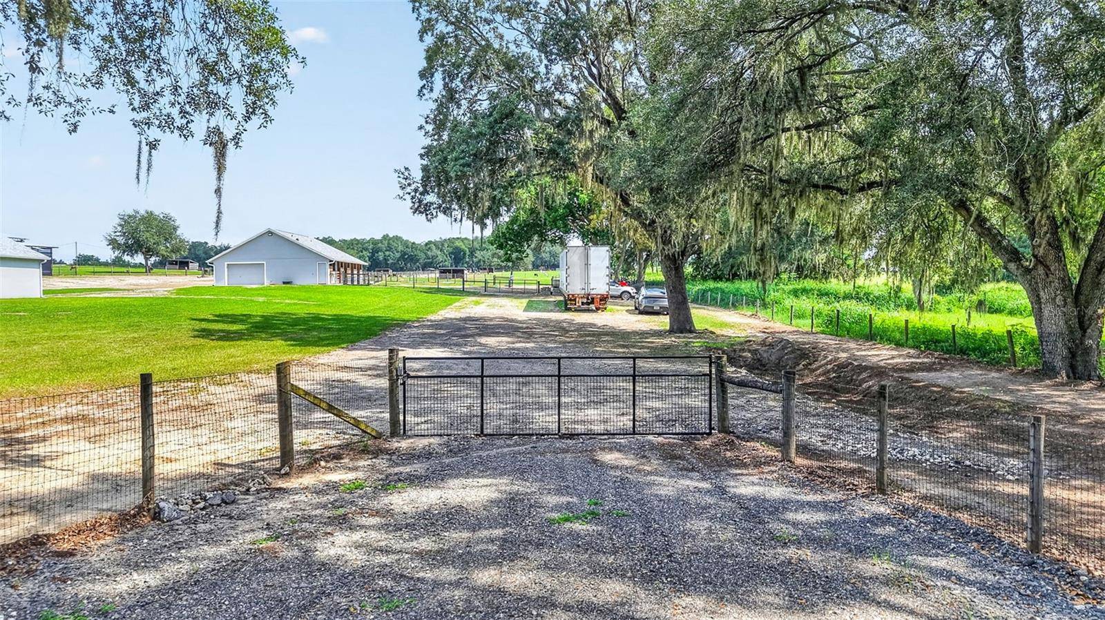 14125 SE 175TH ST, Weirsdale, FL 32195