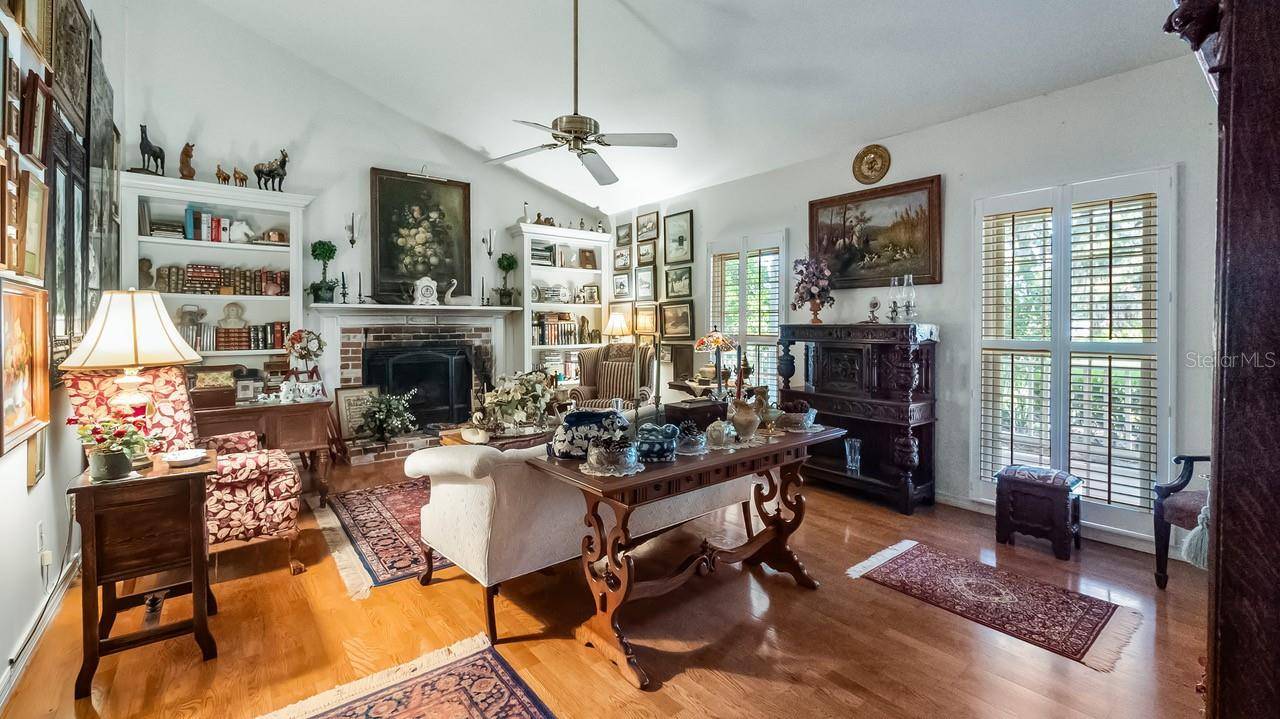 403 MISSION LN, Howey In The Hills, FL 34737
