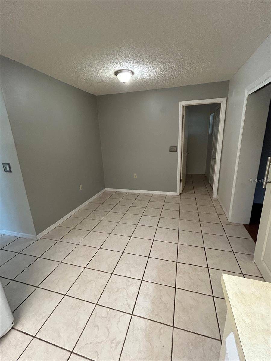 1605 BLACKBERRY CT, Eustis, FL 32726