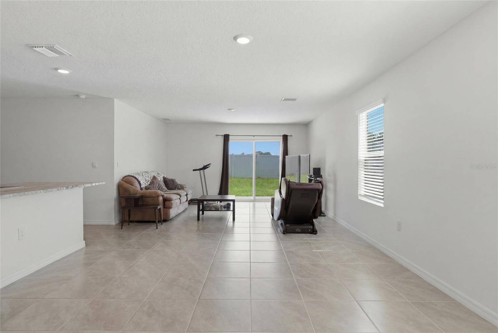 24799 NW 11TH PL, Newberry, FL 32669
