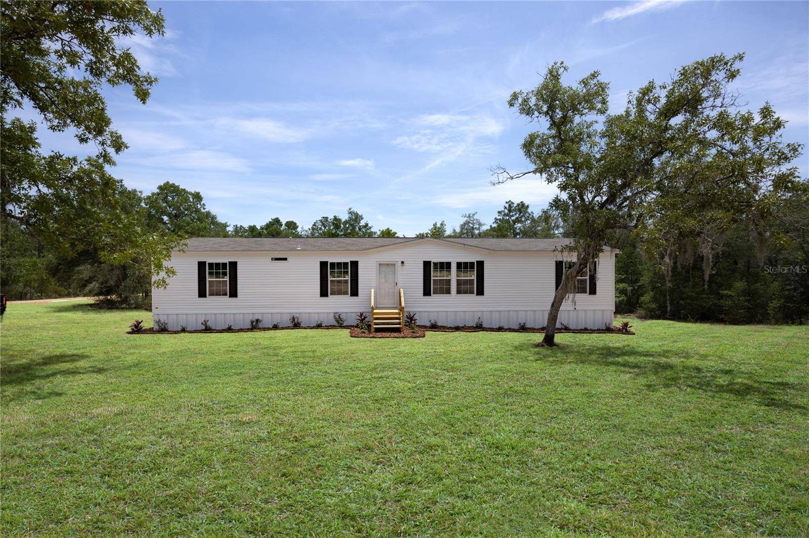 119 LONDON AVE, Interlachen, FL 32148