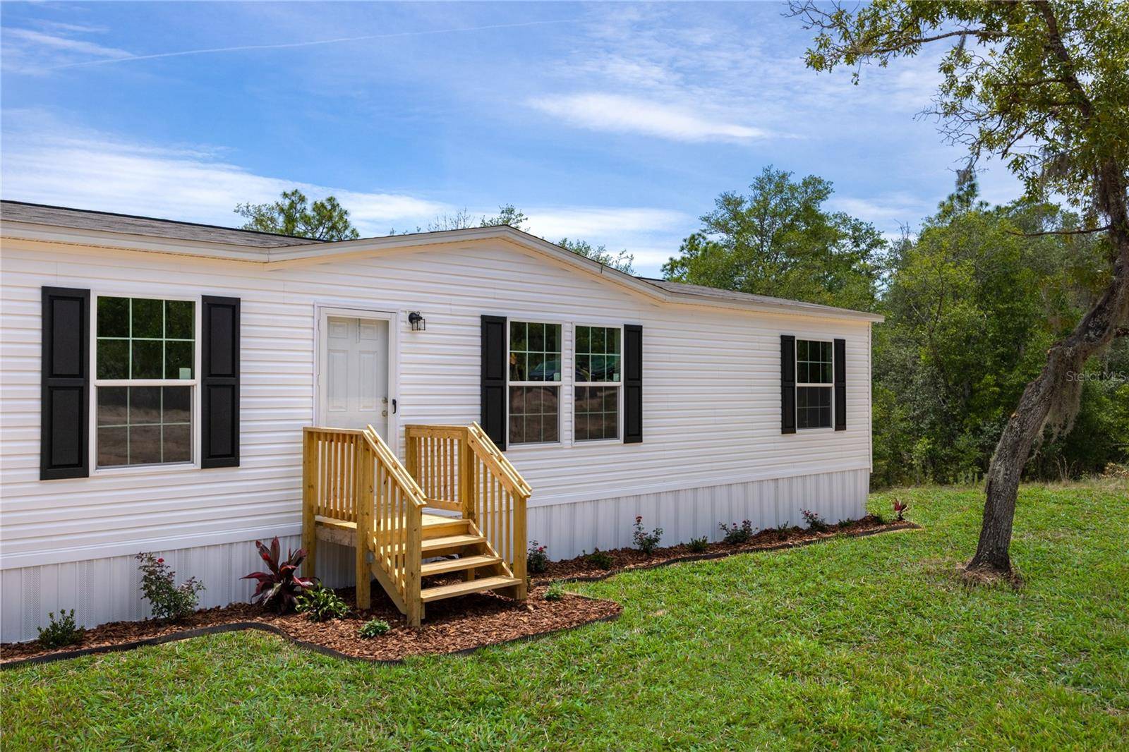 119 LONDON AVE, Interlachen, FL 32148