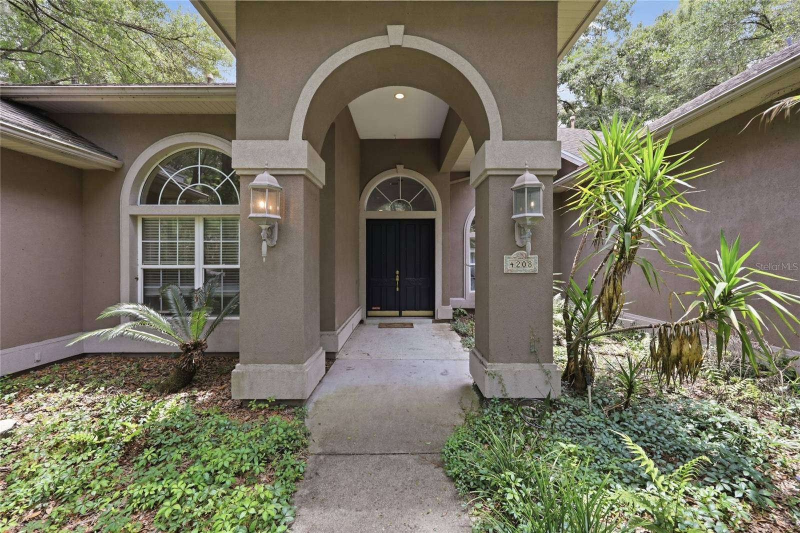 4208 SW 96TH DR, Gainesville, FL 32608