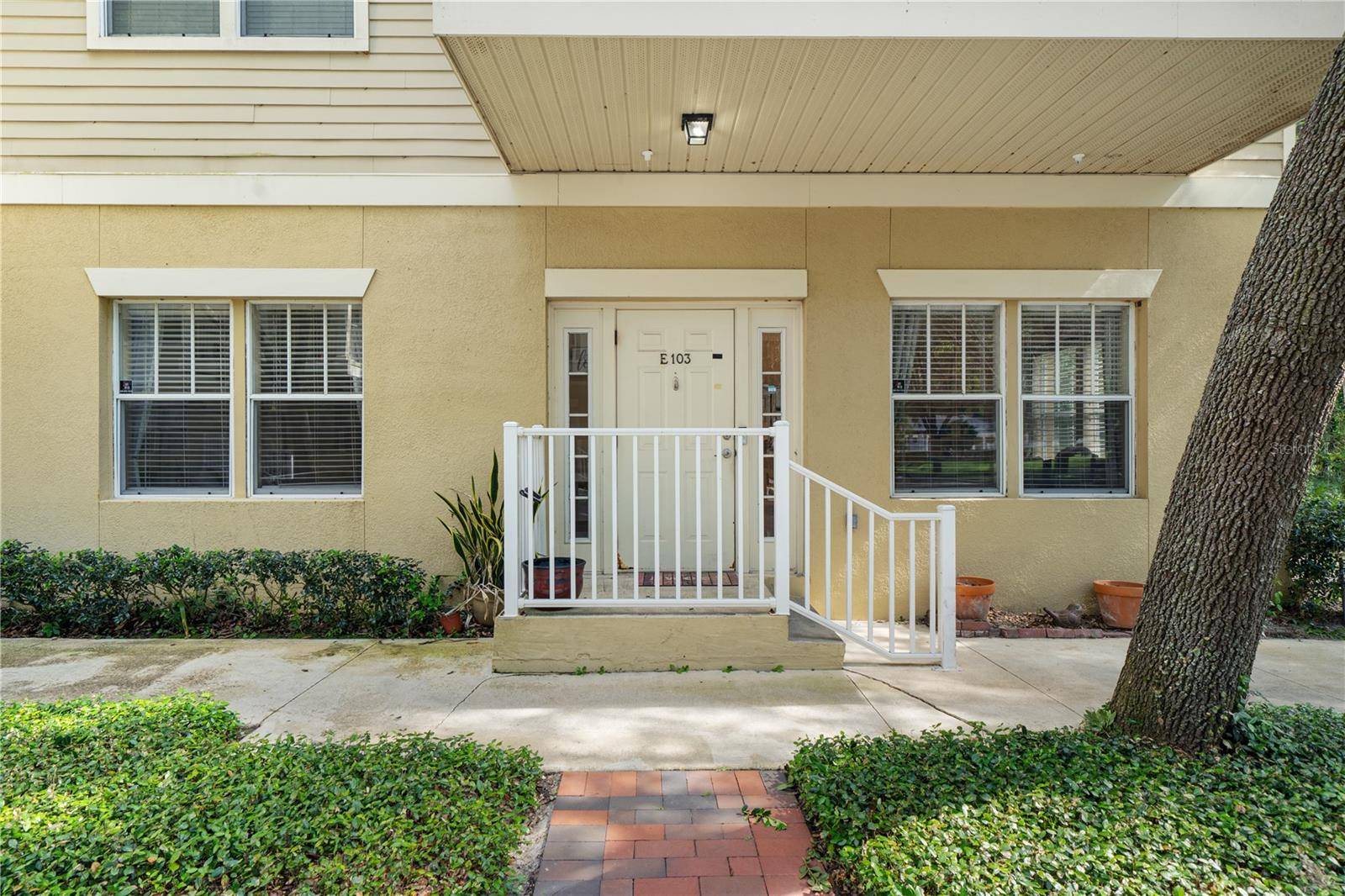 9177 SW 52ND RD #E-103, Gainesville, FL 32608