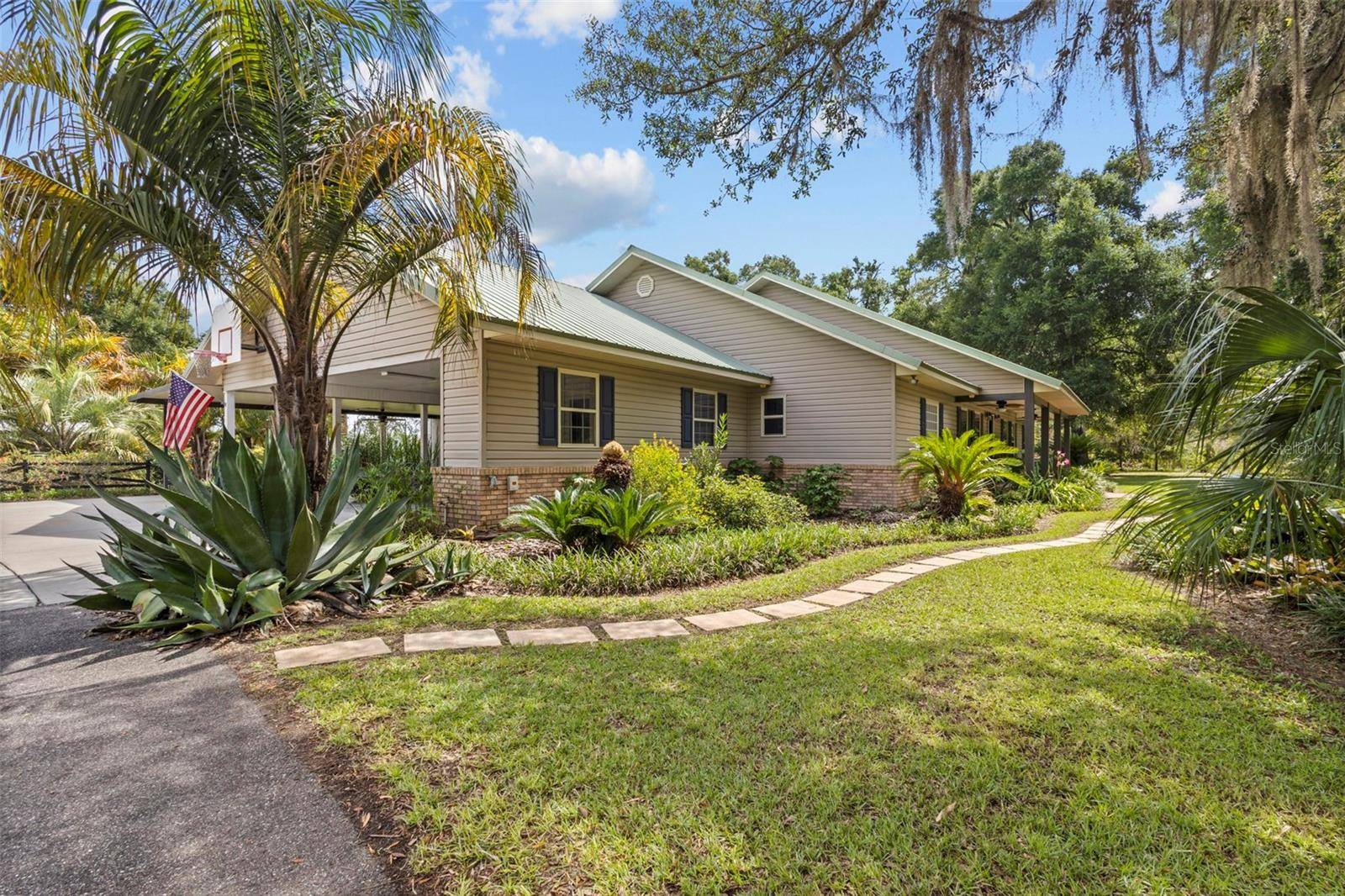 8851 NW 115TH ST, Chiefland, FL 32626