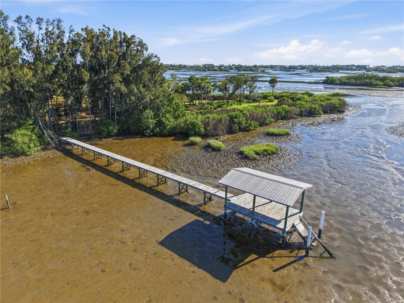 15780 SUNSET POINT DR, Cedar Key, FL 32625