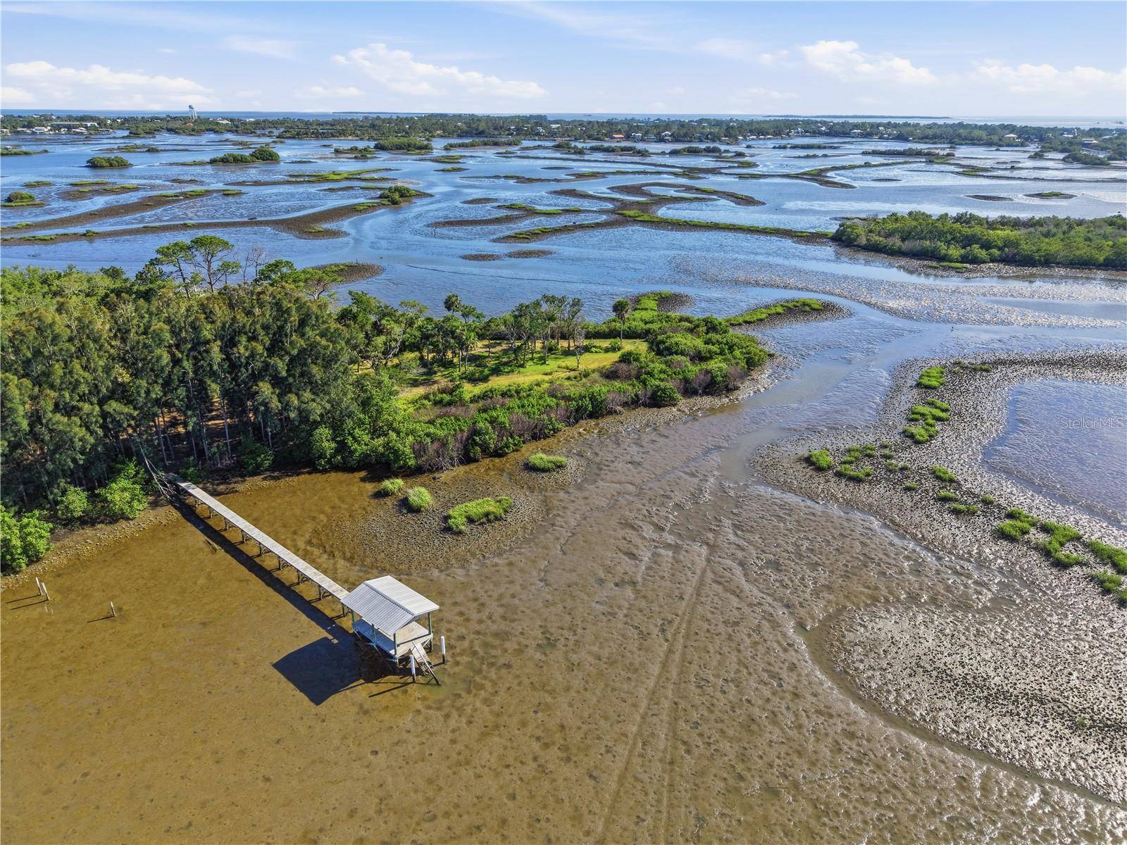 15780 SUNSET POINT DR, Cedar Key, FL 32625