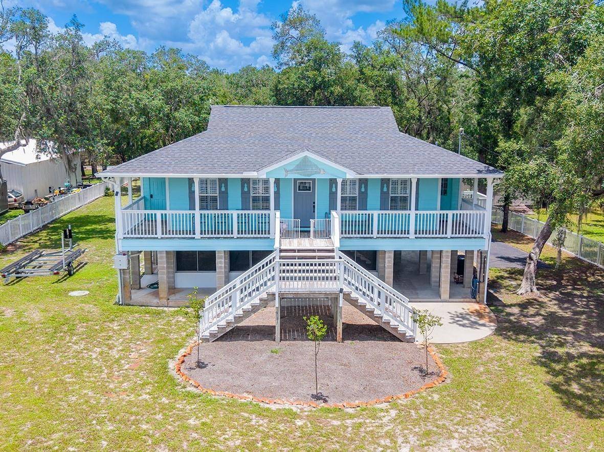 8213 RIVERVIEW RD, Fanning Springs, FL 32693