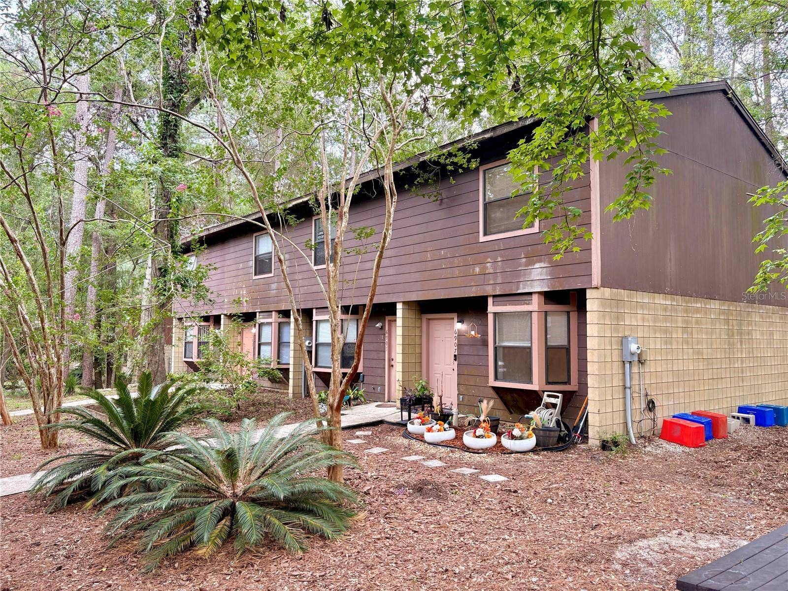 6907 SW 44TH AVE, Gainesville, FL 32608