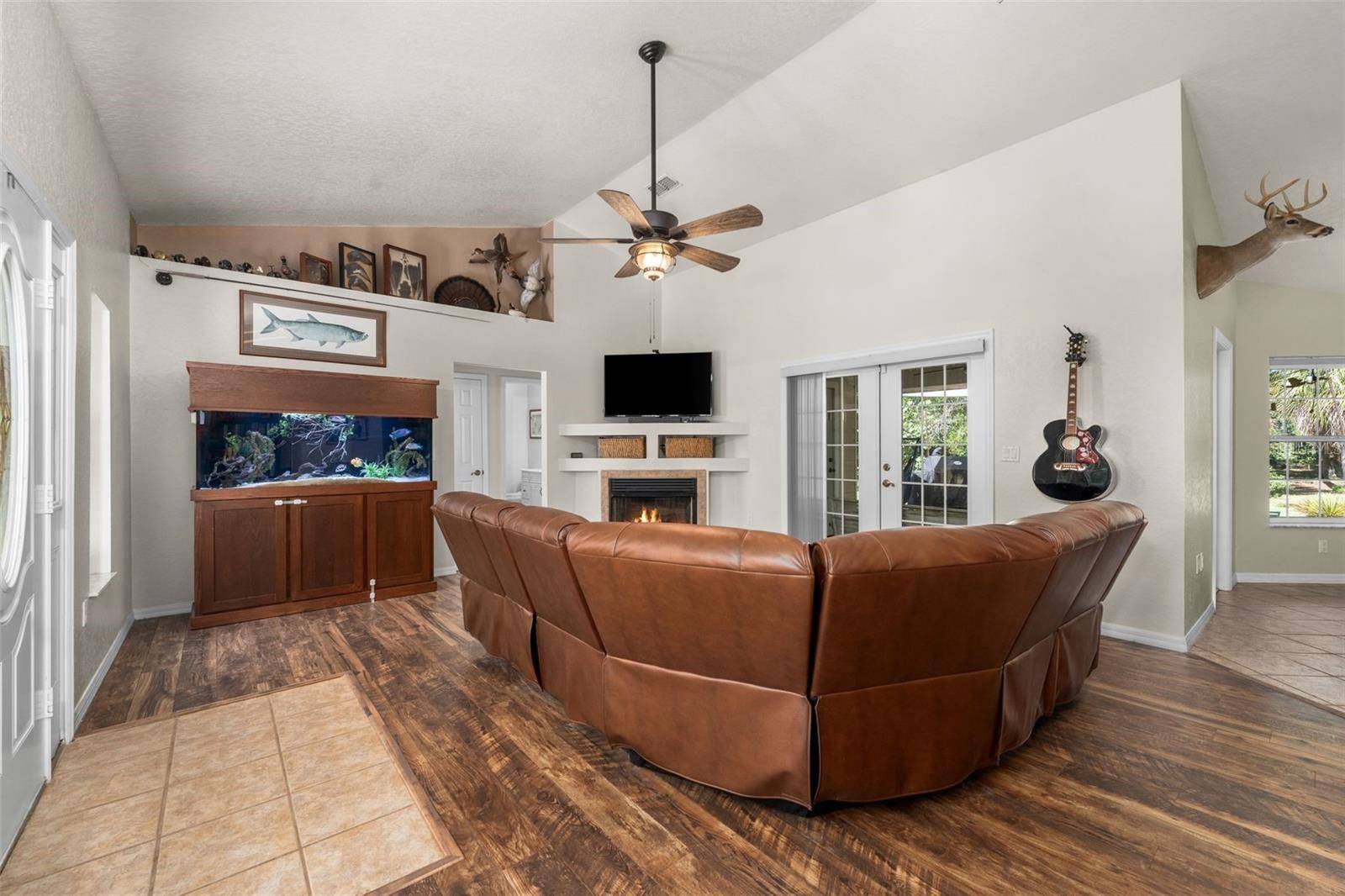 646 NE 2ND ST, Williston, FL 32696